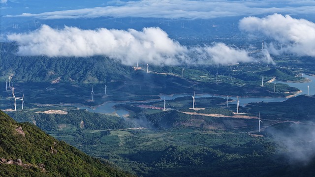 Quảng Trị có thêm tour du lịch trekking chinh phục đỉnh Voi Mẹp- Ảnh 5.